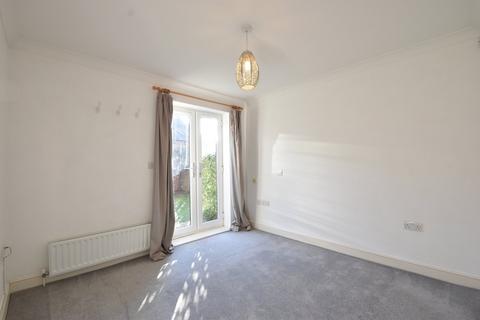 1 bedroom apartment to rent, Balfour Road, Weybridge, KT13