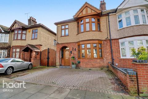undefined, Lenmore Avenue, Grays