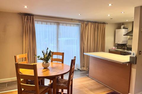 2 bedroom semi-detached house to rent, Totley Hall Lane, Sheffield S17
