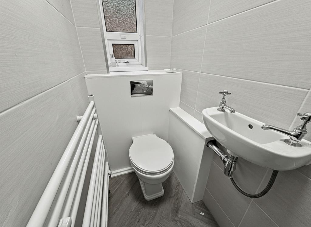 Separate WC