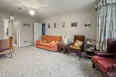 2 bedroom flat for sale, Ravenhurst, Bury Old Road, Salford M7
