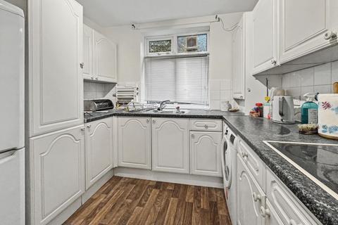 2 bedroom flat for sale, Ravenhurst, Bury Old Road, Salford M7