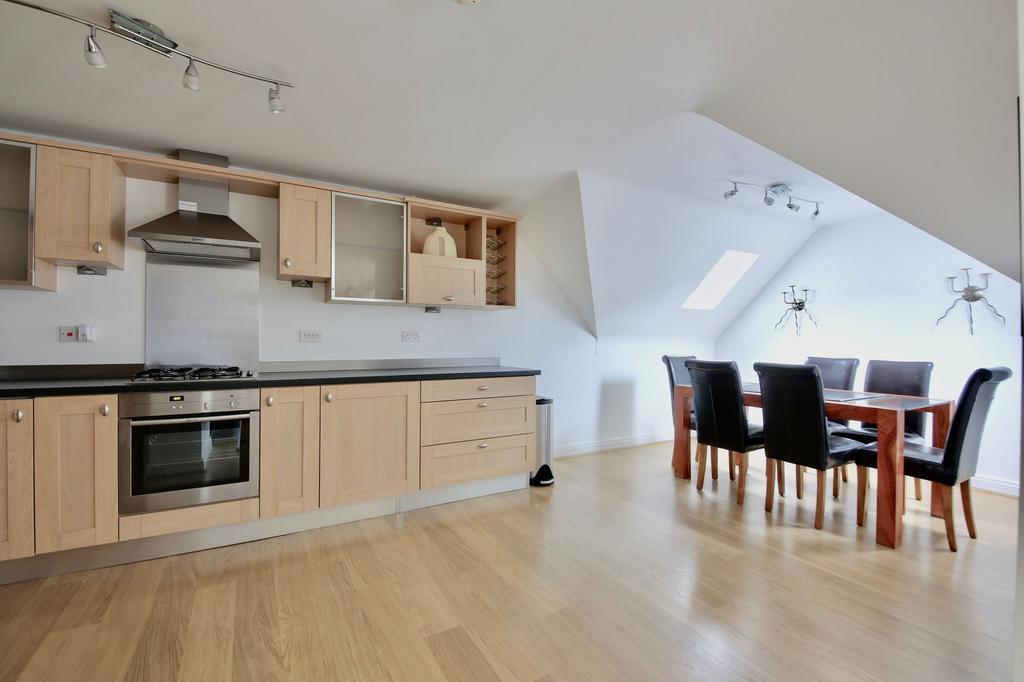 Kitchen Dining Area