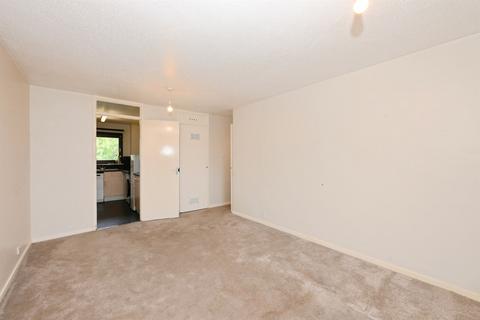 1 bedroom apartment for sale, Tee Side, Hertford