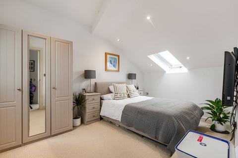 4 bedroom house for sale, Lydden Grove, Earlsfield, London, SW18
