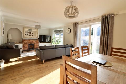 undefined, Linden Gardens, Ringwood, Hampshire, BH24