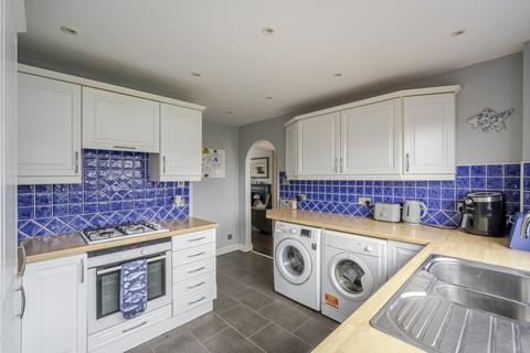 4 bedroom semi-detached house for sale, Dunfane, Billericay, CM11