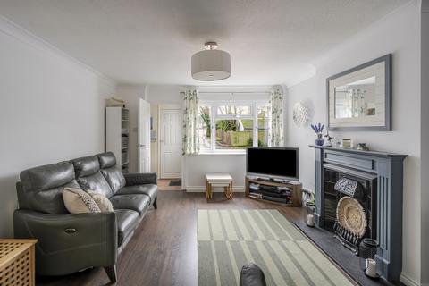 4 bedroom semi-detached house for sale, Dunfane, Billericay, CM11