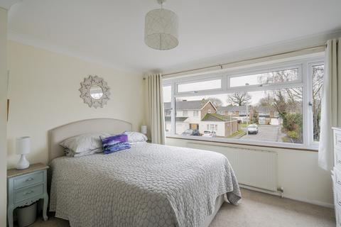 4 bedroom semi-detached house for sale, Dunfane, Billericay, CM11