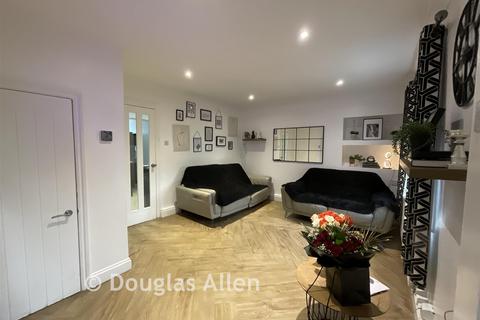 undefined, Hainault Road, Chadwell Heath, Essex