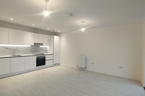 1 bedroom apartment to rent, Farine Avenue, HAYES