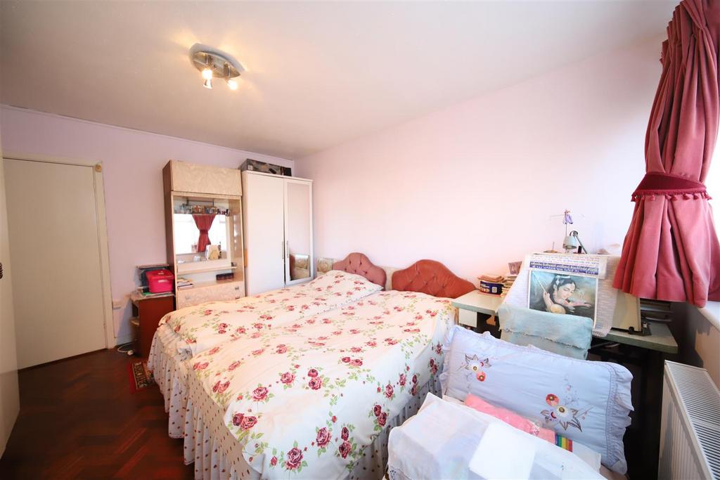 Bedroom 2.jpg