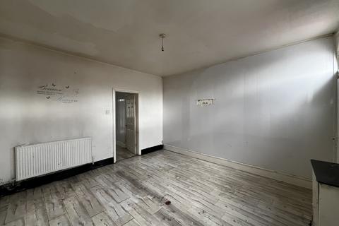3 bedroom terraced house for sale, Kings Road, Ashton-Under-Lyne