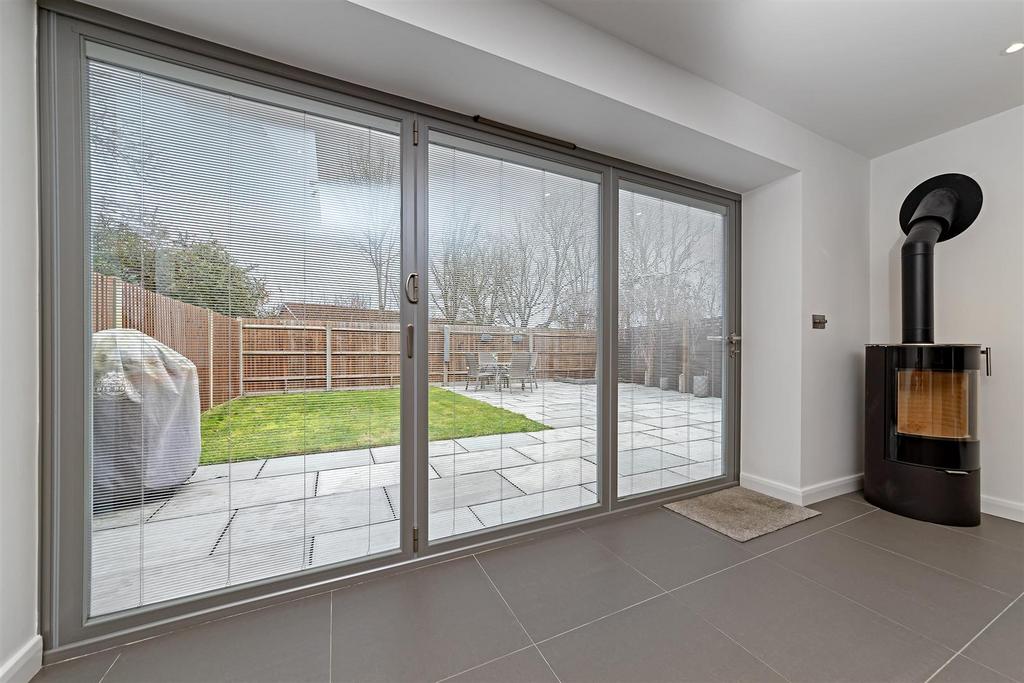 27 Gladeside-29.jpg