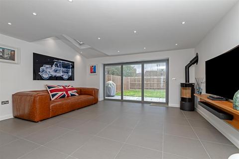 undefined, Gladeside, St. Albans