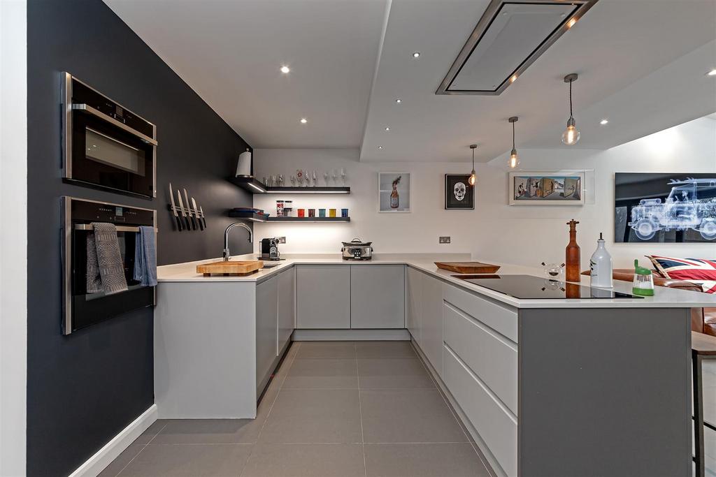 27 Gladeside-15.jpg