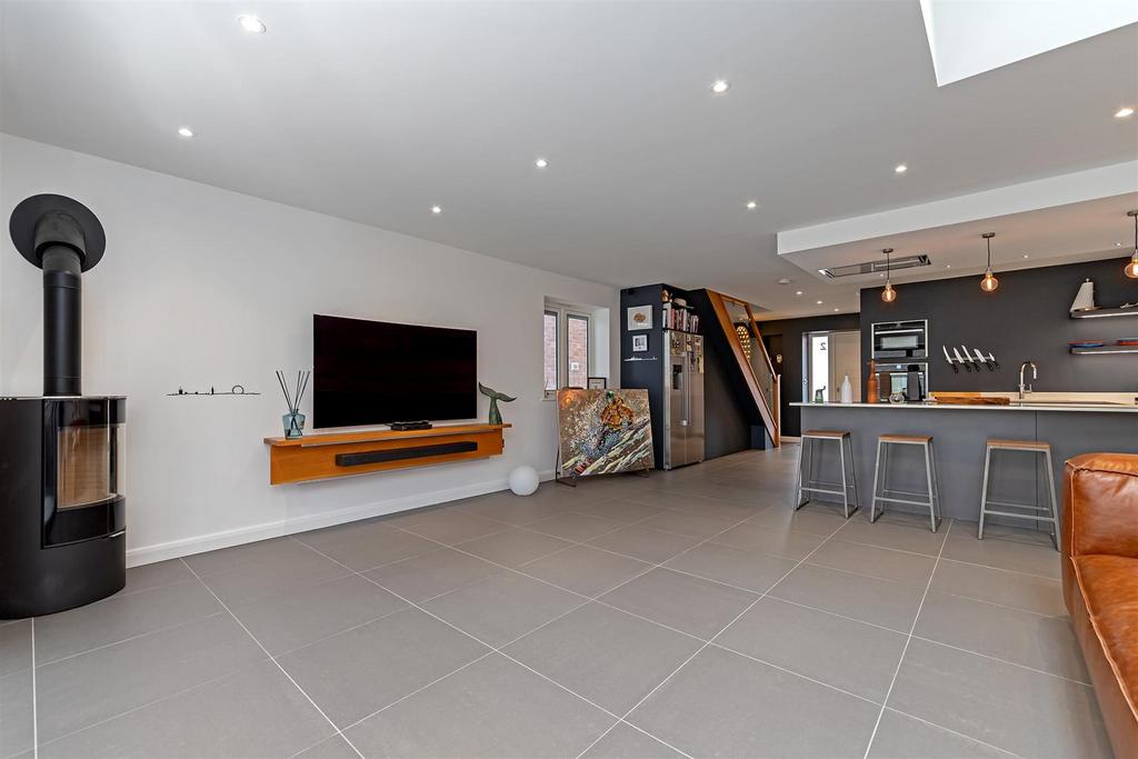 27 Gladeside-27.jpg