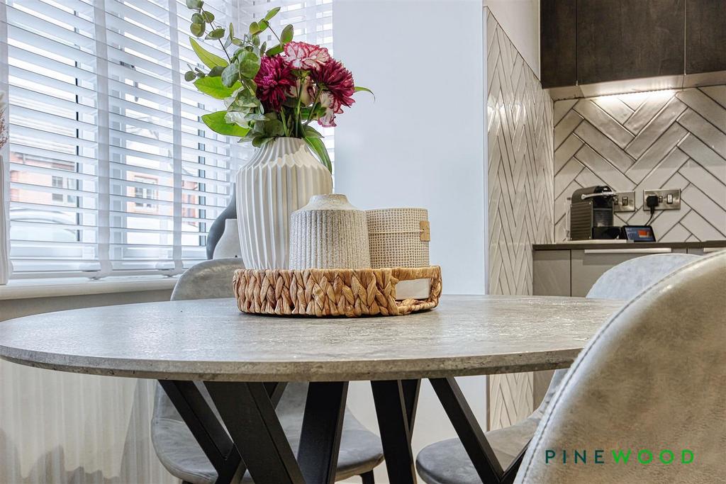 Kitchen diner