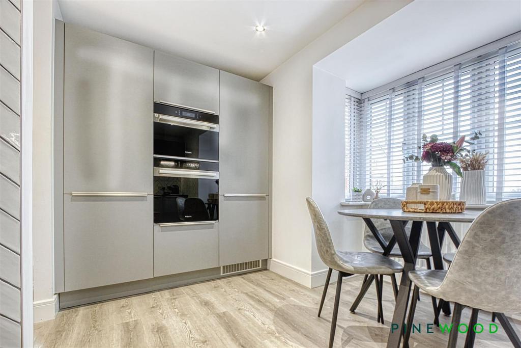 Kitchen diner