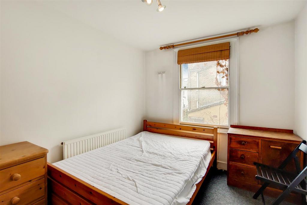 5 Bedroom 2-1.jpg