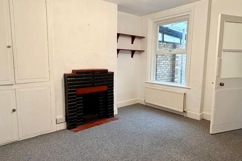 2 bedroom terraced house for sale, Dernier Road, Tonbridge, TN10