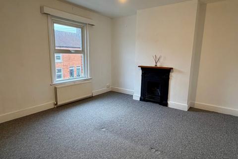 2 bedroom terraced house for sale, Dernier Road, Tonbridge, TN10