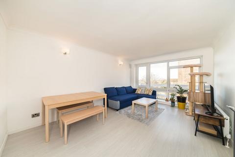 4 bedroom flat for sale, Leigham Court Road, LONDON SW16