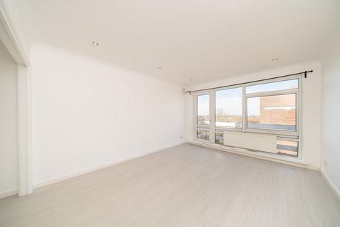 4 bedroom flat for sale, Leigham Court Road, LONDON SW16