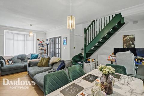 3 bedroom terraced house for sale, Howell Street, Pontypridd