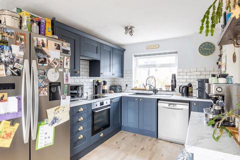 undefined, Dove Road, Tonbridge TN10