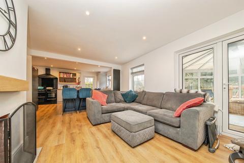 4 bedroom detached house for sale, Station Road, Long Melford, Sudbury