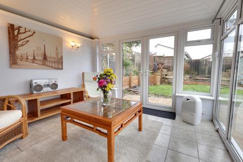 3 bedroom detached bungalow for sale, WODE CLOSE, HORNDEAN