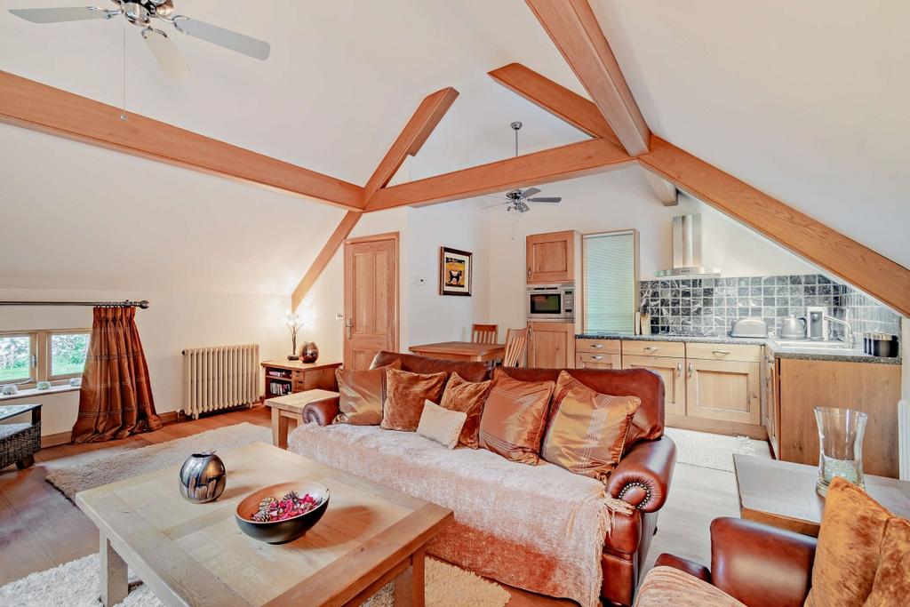 8573230-interior7...