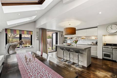 6 bedroom terraced house for sale, Sainfoin Road, SW17