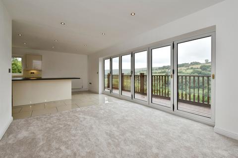 4 bedroom detached house for sale, Moriah Street, Bedlinog, Treharris