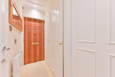 undefined, Cedar Close, West Dulwich, London, SE21