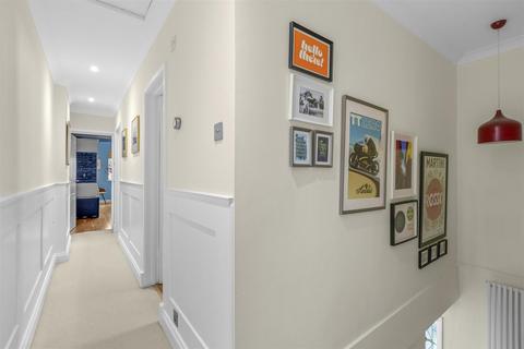 2 bedroom maisonette for sale, Hughenden Road, High Wycombe HP13