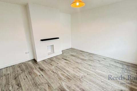 3 bedroom terraced house to rent, Mendip Avenue, Durham DH2