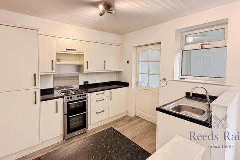 3 bedroom terraced house to rent, Mendip Avenue, Durham DH2