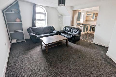 2 bedroom apartment to rent, Parrs Wood Road, Greater Manchester M20