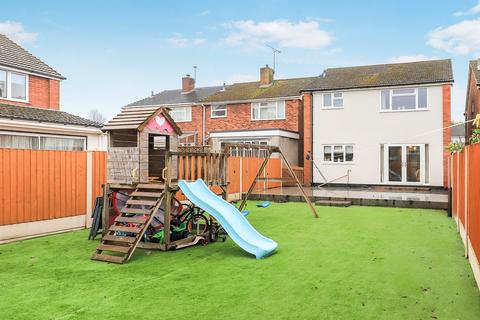3 bedroom detached house for sale, Tenbury Gardens, Penn, Wolverhampton