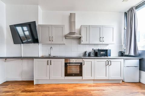 1 bedroom flat to rent, Aubert Park, Highbury, London, N5