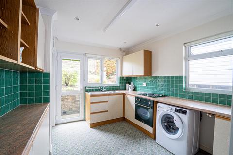 2 bedroom detached bungalow for sale, The Byeway, Hastings