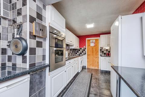 3 bedroom terraced house for sale, Vicarage Close, Steeple Claydon, BUCKINGHAM