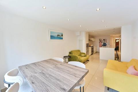 undefined, Mandela Street, Oval, London, SW9