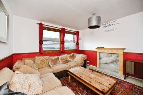 undefined, The Broadway, Brighton