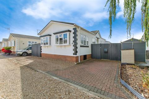 undefined, Hawthorn Hill, Dogdyke, Lincoln