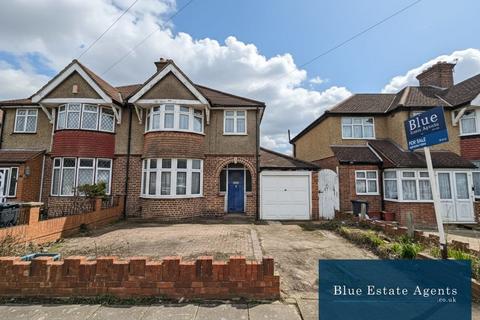 undefined, Somerset Waye, Hounslow, TW5