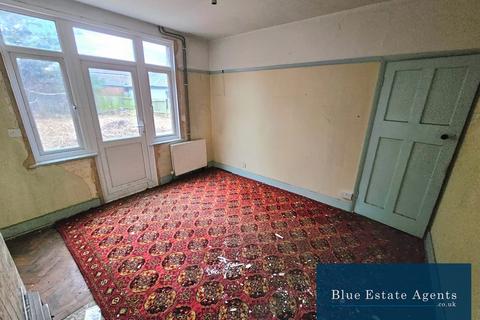 undefined, Somerset Waye, Hounslow, TW5