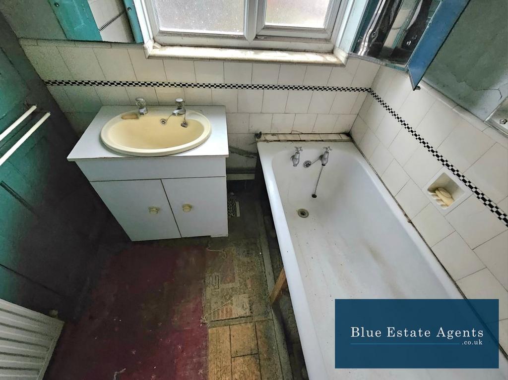 Bathroom Suite